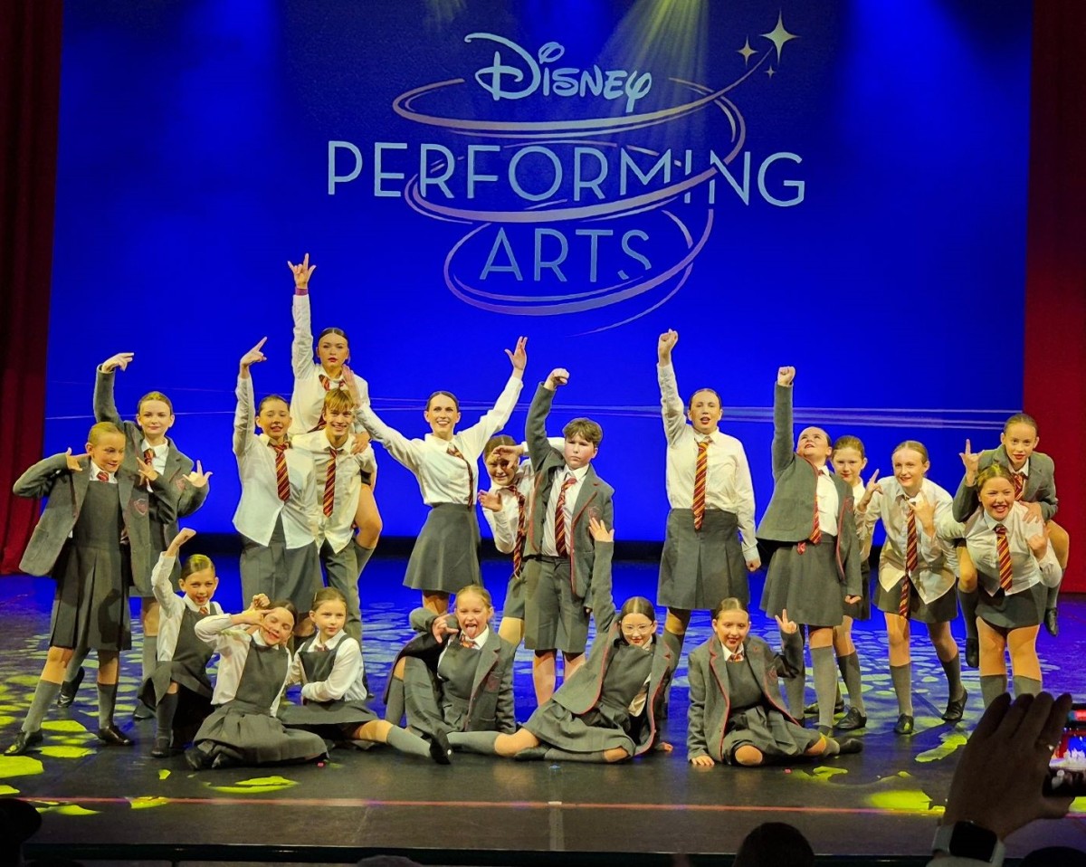 LW Theatre School at Disney