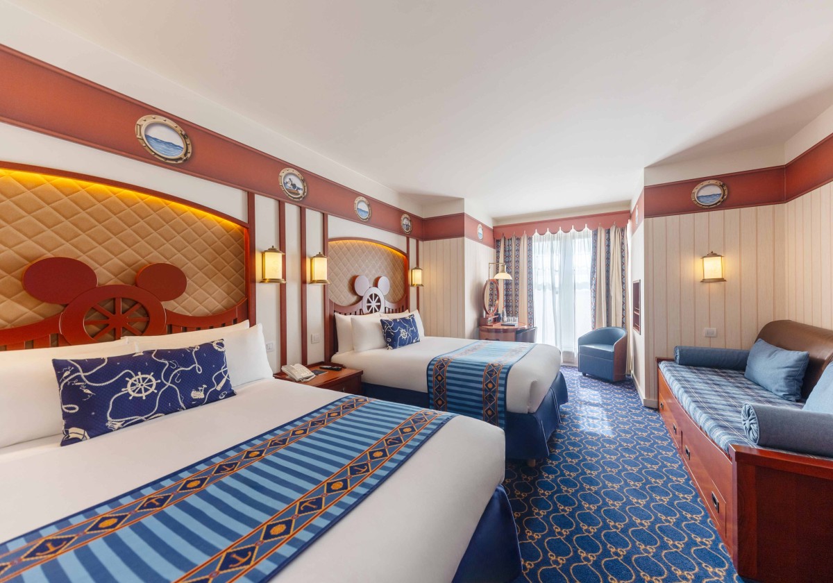 Newport Bay Club - Disney Hotels