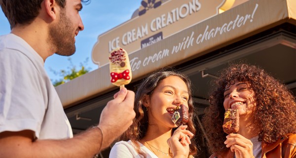 family eating ice cream at disneyland 